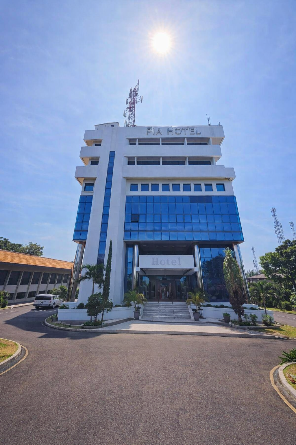 Designed for Business & Leisure
